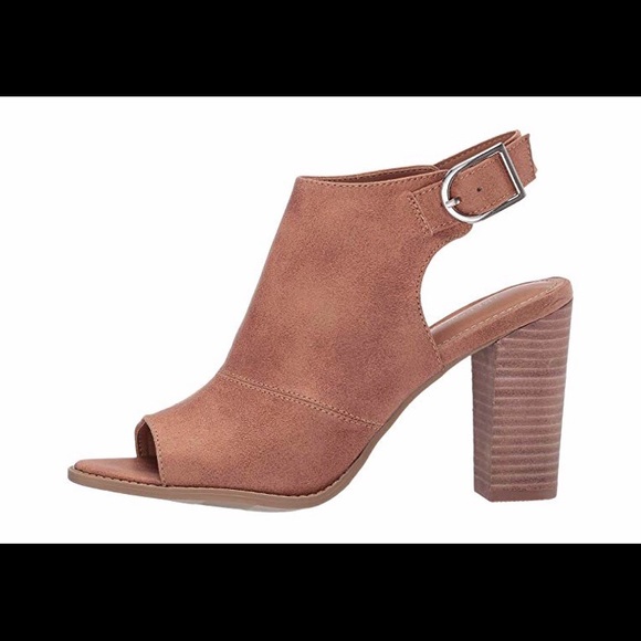 Report Shoes - 🎁NEW Report Peep Toe Booties - Final Price